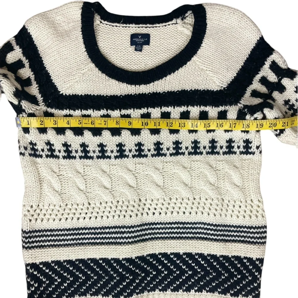 American Eagle Outfitters scoop neckline